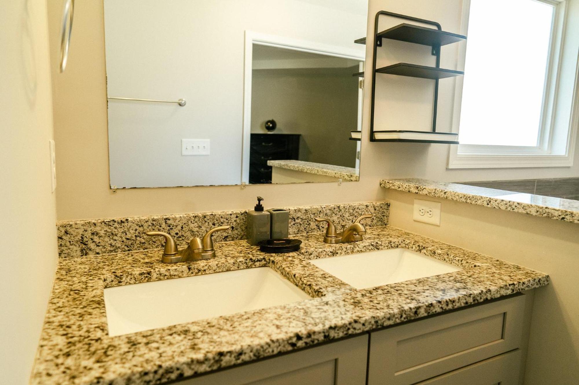 Enjoy This Mini-Mansion Near Downtown And The Airport! أتلانتا المظهر الخارجي الصورة